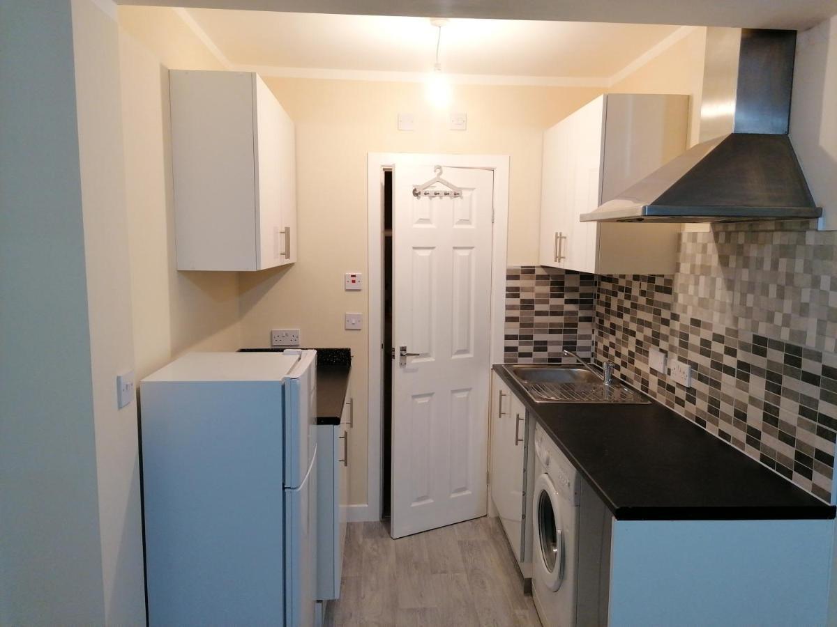 Self-Contained Studio Flat Bathrooms Kitchens Upgrade Locations To City Centre 15 Minutes Walking Distance Nottingham Universities Queen Hospitals City Hospitals 외부 사진